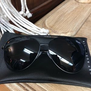 Quay Australia Vivienne Sunglasses